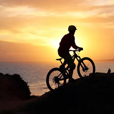 Huniky 36 - Vista Mar, Wifi E Ar Condicionado Апартаменты